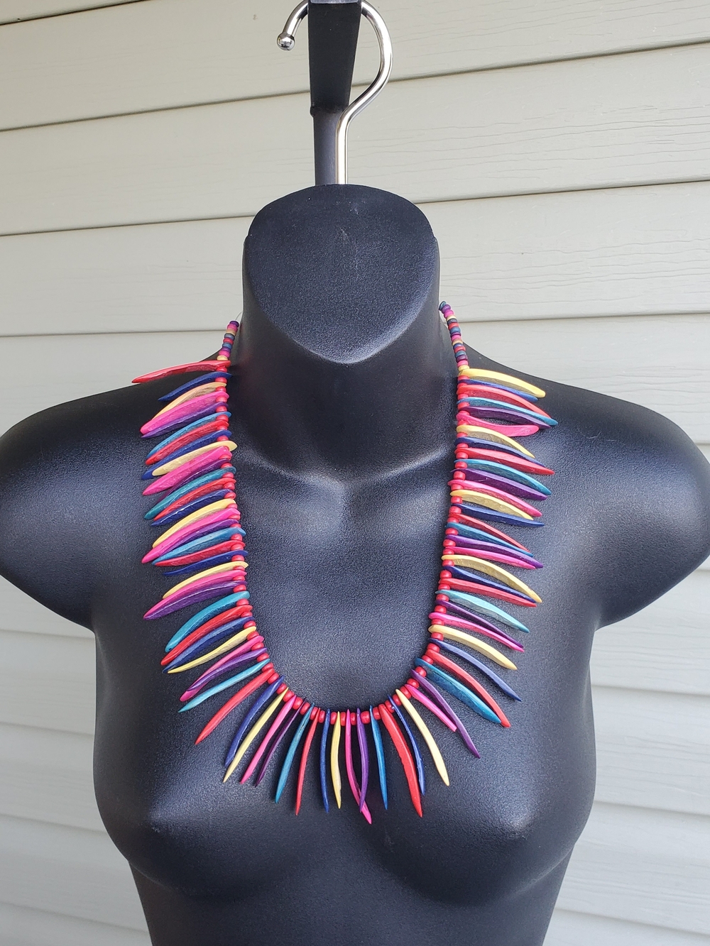 1980s Statement Necklace Natural Coconut Wood